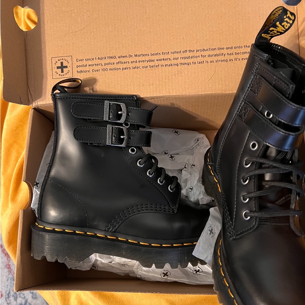 NEW IN BOX DR. MARTENS